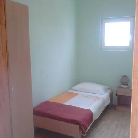 Apartment With A Parking Space Nin, Zadar - 13158
